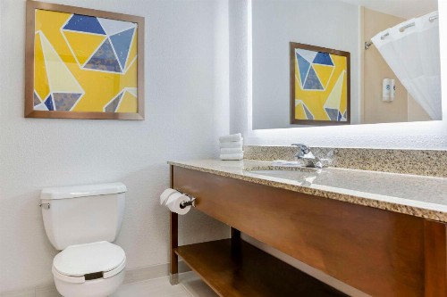 Hampton Inn Rapid City - image 18