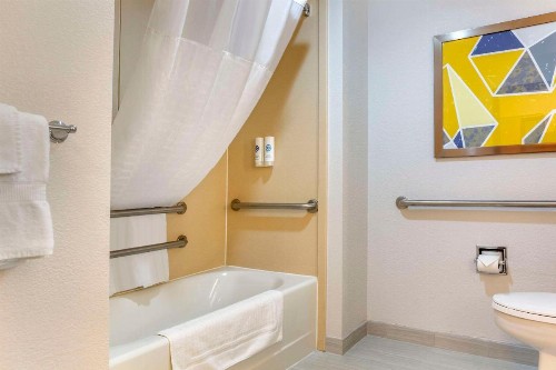 Hampton Inn Rapid City - image 24