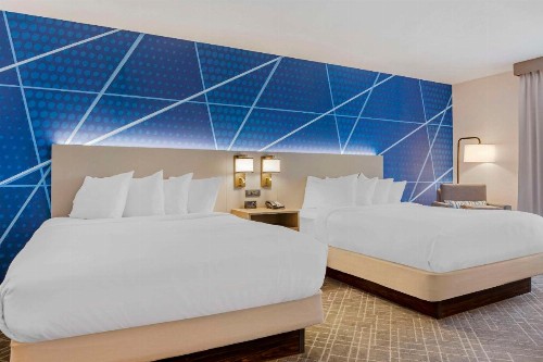 Hampton Inn Rapid City - image 40