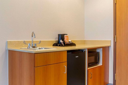 Hampton Inn Rapid City - image 41