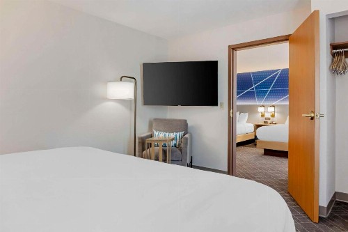 Hampton Inn Rapid City - image 42