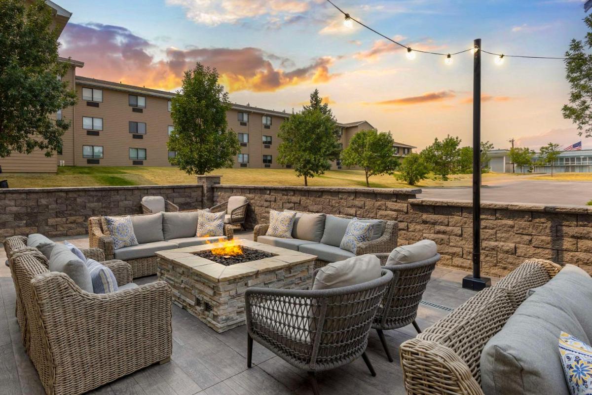 Hampton Inn Rapid City - image 5
