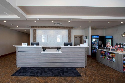 Hilton Garden Inn Rapid City - image 9