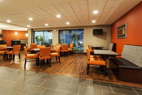 Holiday Inn Express & Suites Rapid City an IHG Hotel - image 12
