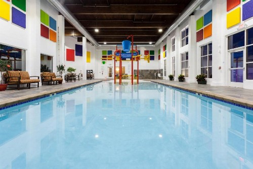 Holiday Inn Express & Suites Rapid City an IHG Hotel - image 17