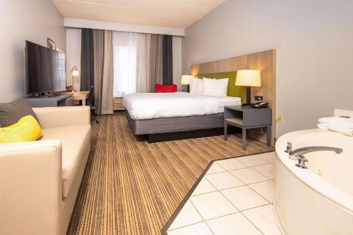 Country Inn & Suites by Radisson Rapid City SD - image 14