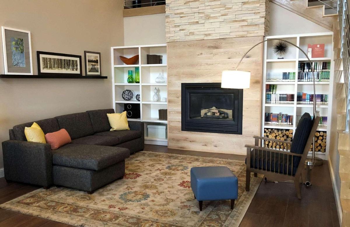 Country Inn & Suites by Radisson Rapid City SD - image 3