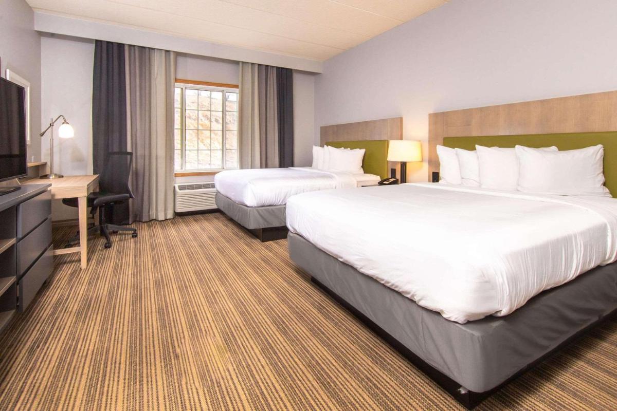 Country Inn & Suites by Radisson Rapid City SD - image 6
