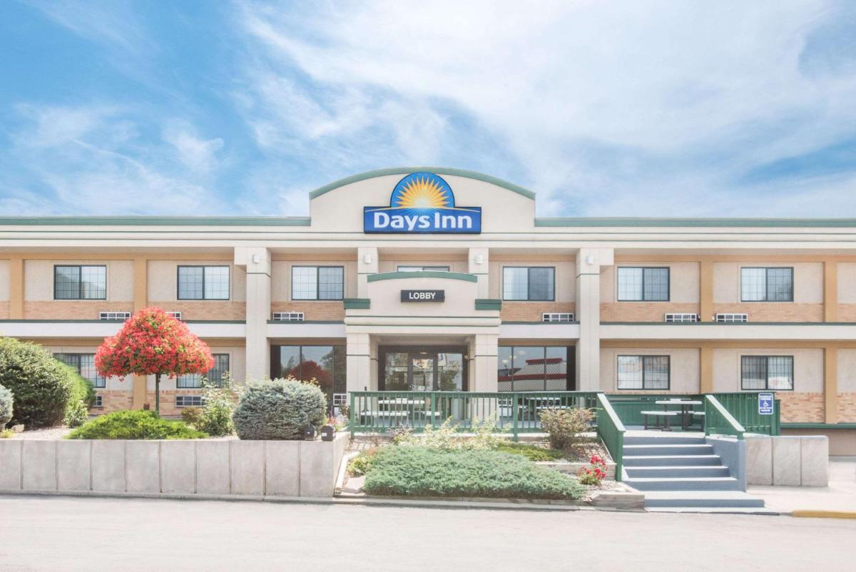 Days Inn by Wyndham West Rapid City - main image