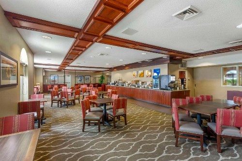 Comfort Inn & Suites Rapid City - image 38
