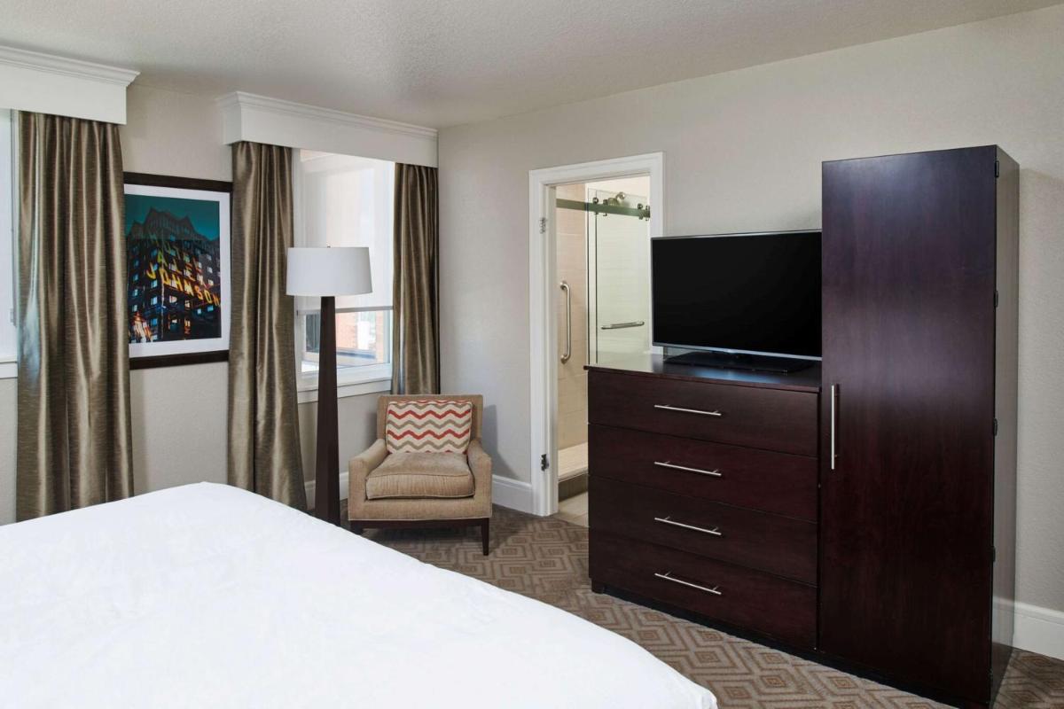 Hotel Alex Johnson Rapid City Curio Collection by Hilton - image 7