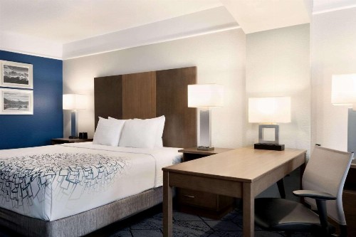 La Quinta by Wyndham Rapid City - image 16