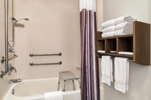 La Quinta by Wyndham Rapid City - image 3