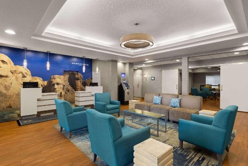 La Quinta by Wyndham Rapid City - image 9