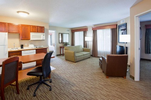 GrandStay Residential Suites Rapid City - image 7