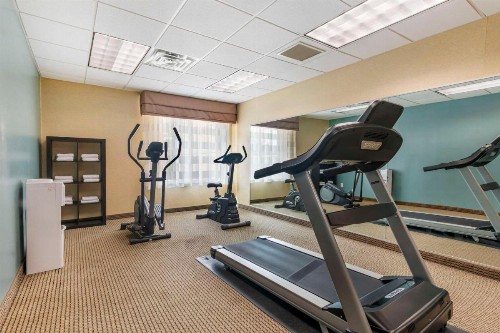 Sleep Inn & Suites Rapid City - image 25