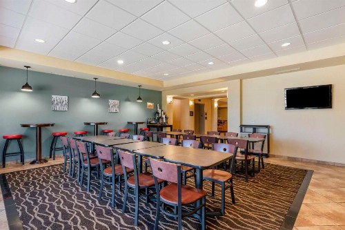 Sleep Inn & Suites Rapid City - image 28