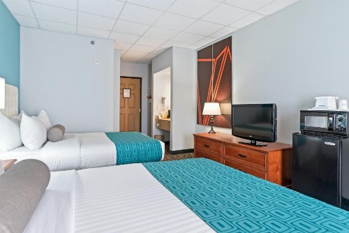 Howard Johnson by Wyndham Rapid City - image 45
