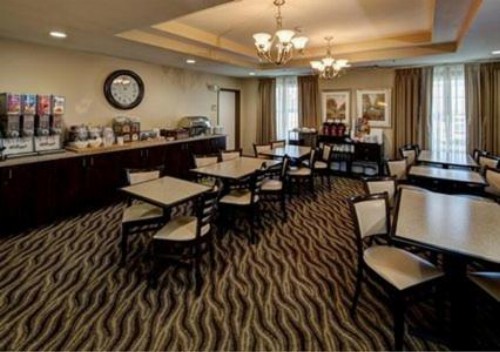 MainStay Suites Rapid City - image 13