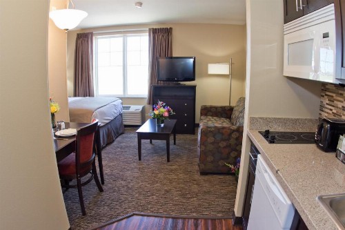 MainStay Suites Rapid City - image 9