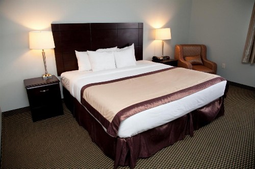 Baymont by Wyndham Rapid City - image 21
