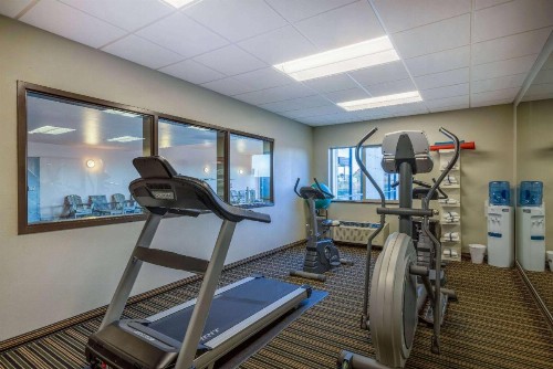 Baymont by Wyndham Rapid City - image 28