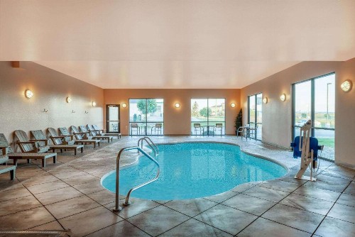 Baymont by Wyndham Rapid City - image 44