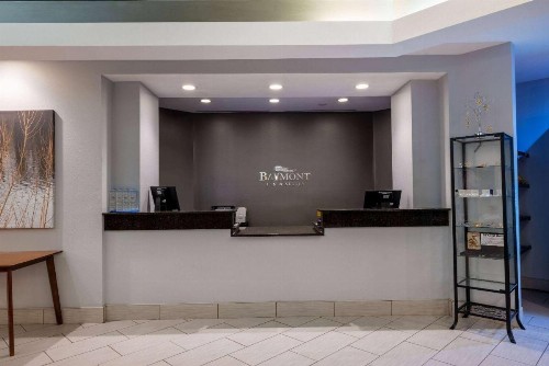 Baymont by Wyndham Rapid City - image 48