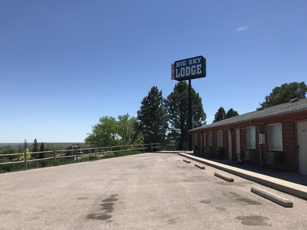 Big Sky Lodge - image 5