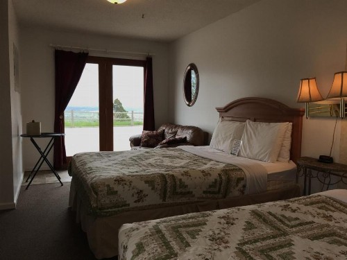 Big Sky Lodge - image 6