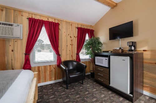 Black Elk Resort - image 19