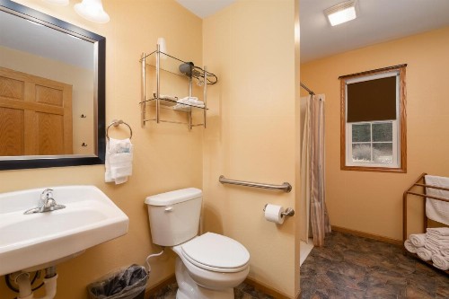 Black Elk Resort - image 3
