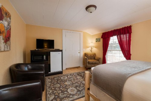 Black Elk Resort - image 4