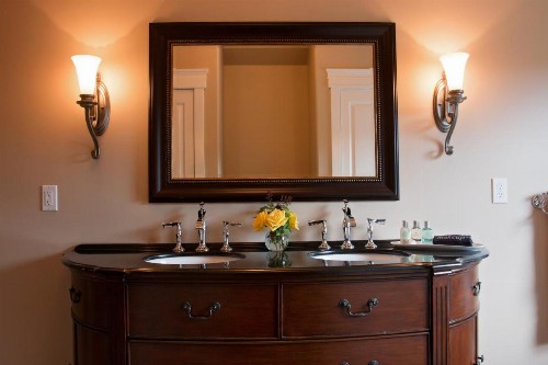 Summer Creek Inn - image 11