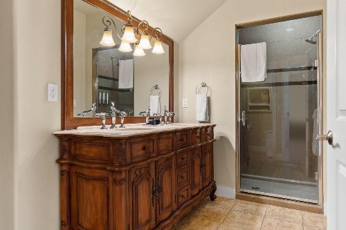 Summer Creek Inn - image 50