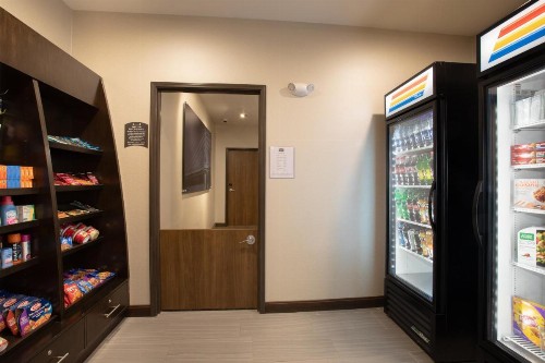 Staybridge Suites Rapid City - Rushmore an IHG Hotel - image 9
