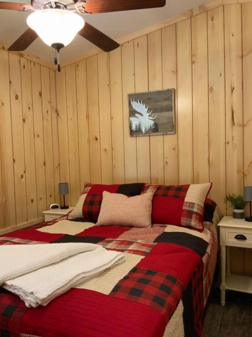Rockerville Lodge & Cabins - image 24