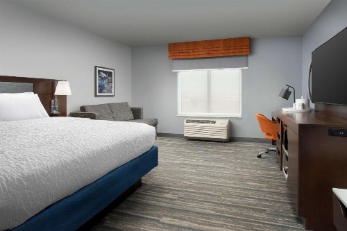 Hampton Inn & Suites Rapid City Rushmore SD - image 10