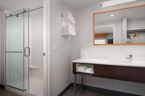 Hampton Inn & Suites Rapid City Rushmore SD - image 15