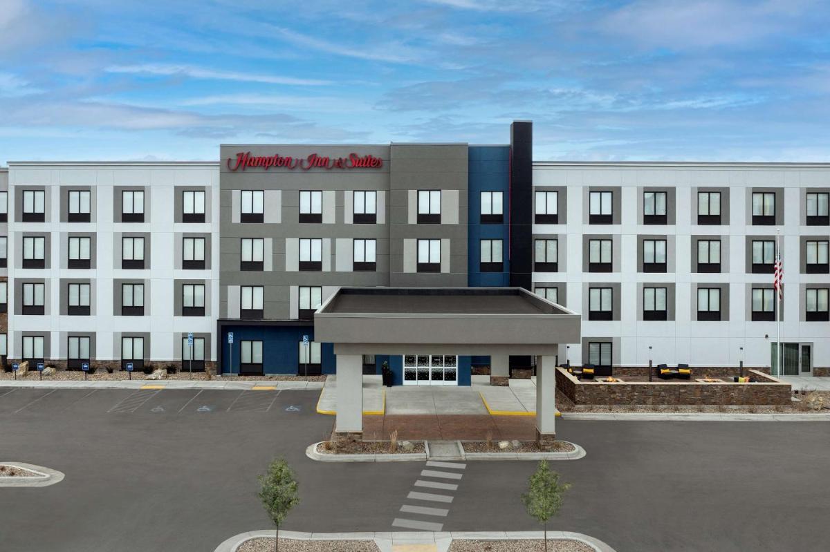 Hampton Inn & Suites Rapid City Rushmore SD - image 4
