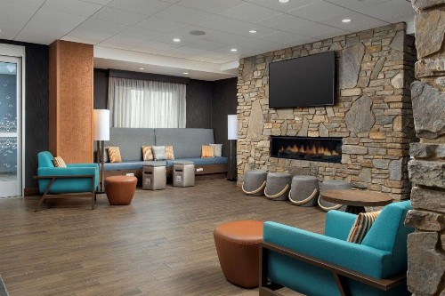 Hampton Inn & Suites Rapid City Rushmore SD - image 41