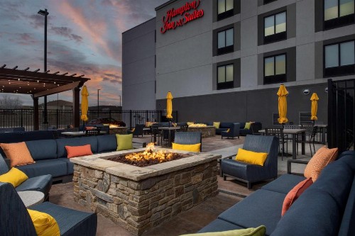 Hampton Inn & Suites Rapid City Rushmore SD - image 42