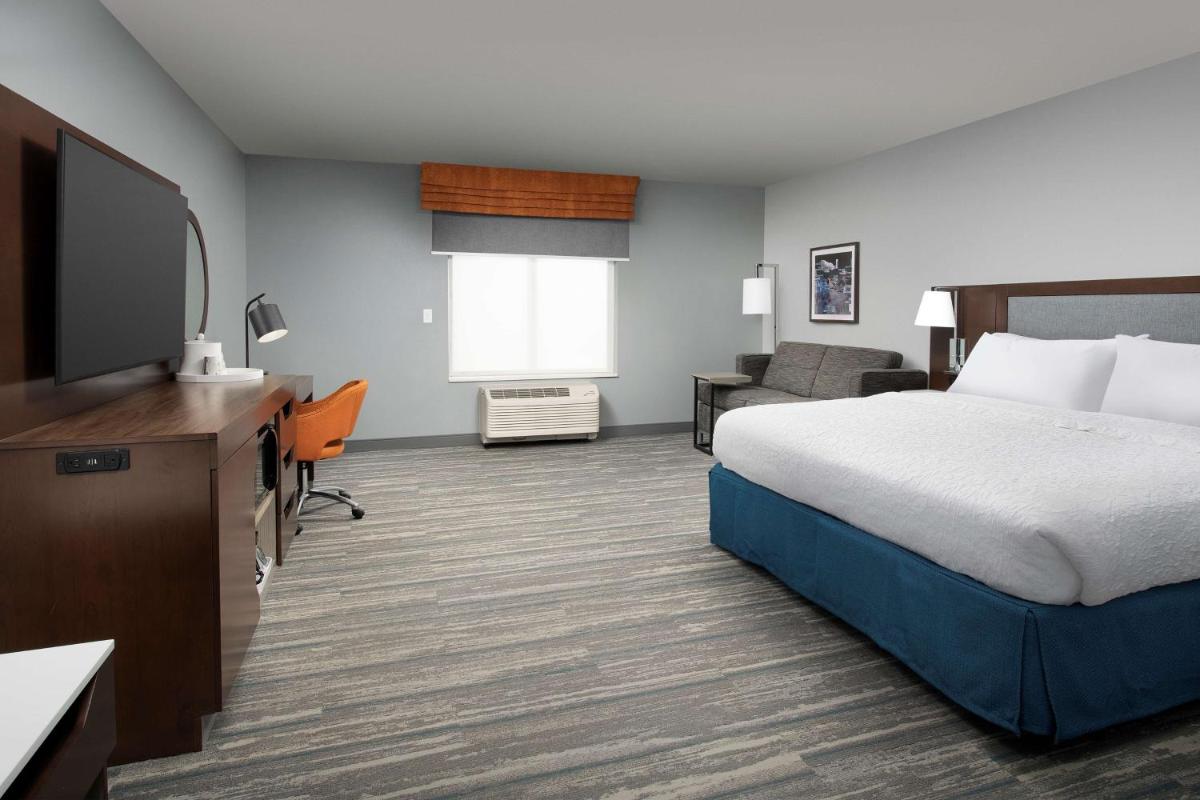 Hampton Inn & Suites Rapid City Rushmore SD - image 7