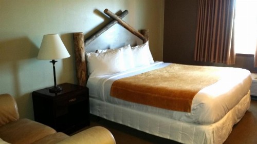 Rawlins Western Lodge - image 5