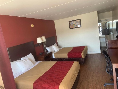 Econo Lodge Northeast
