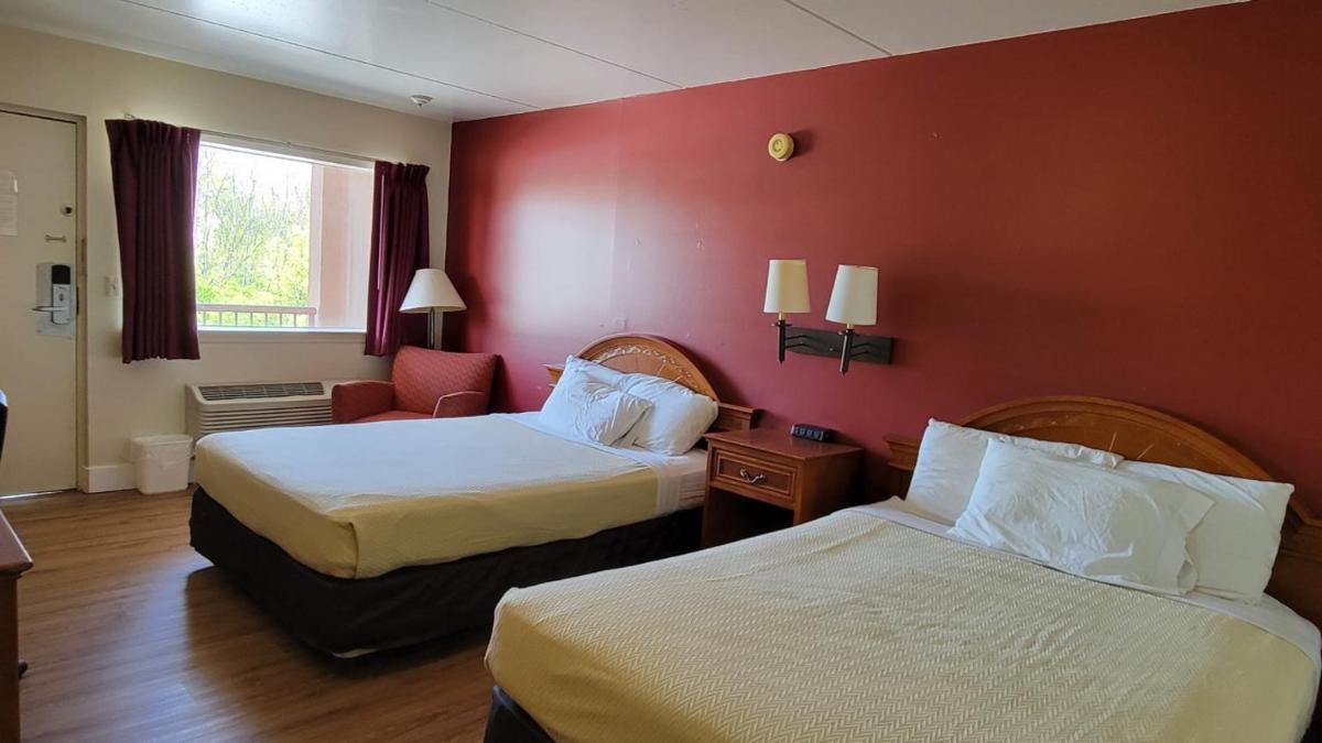 Econo Lodge Northeast - image 7