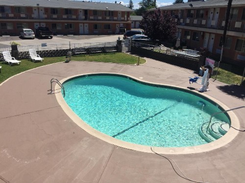 Americas Best Value Inn Red Bluff - image 9