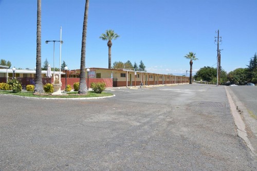 Gateway Inn - image 16