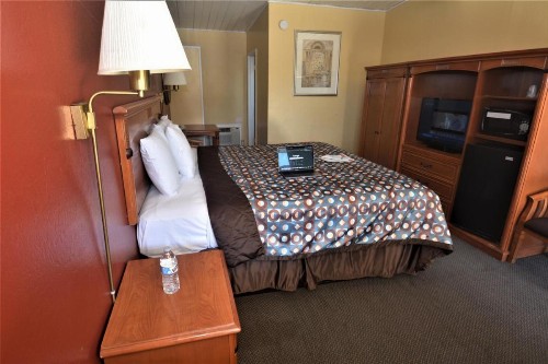 Gateway Inn - image 24