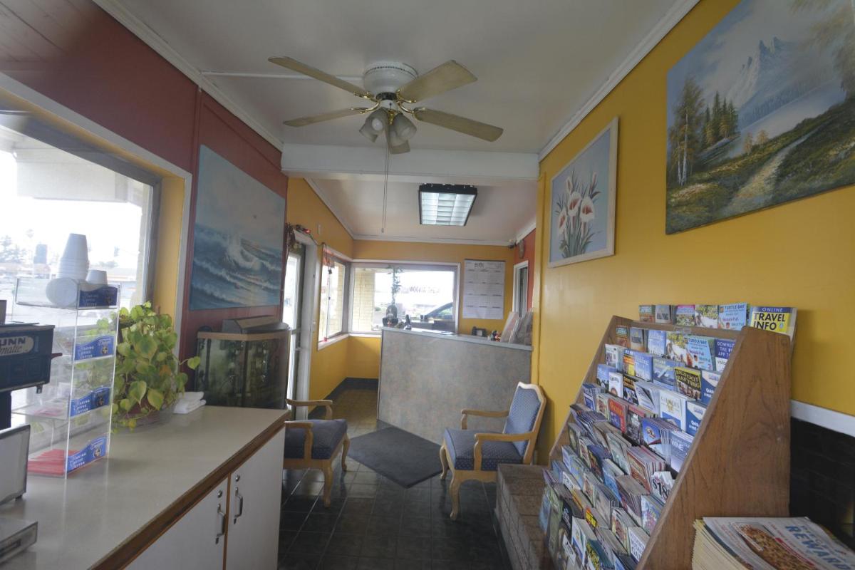 Gateway Inn - image 5